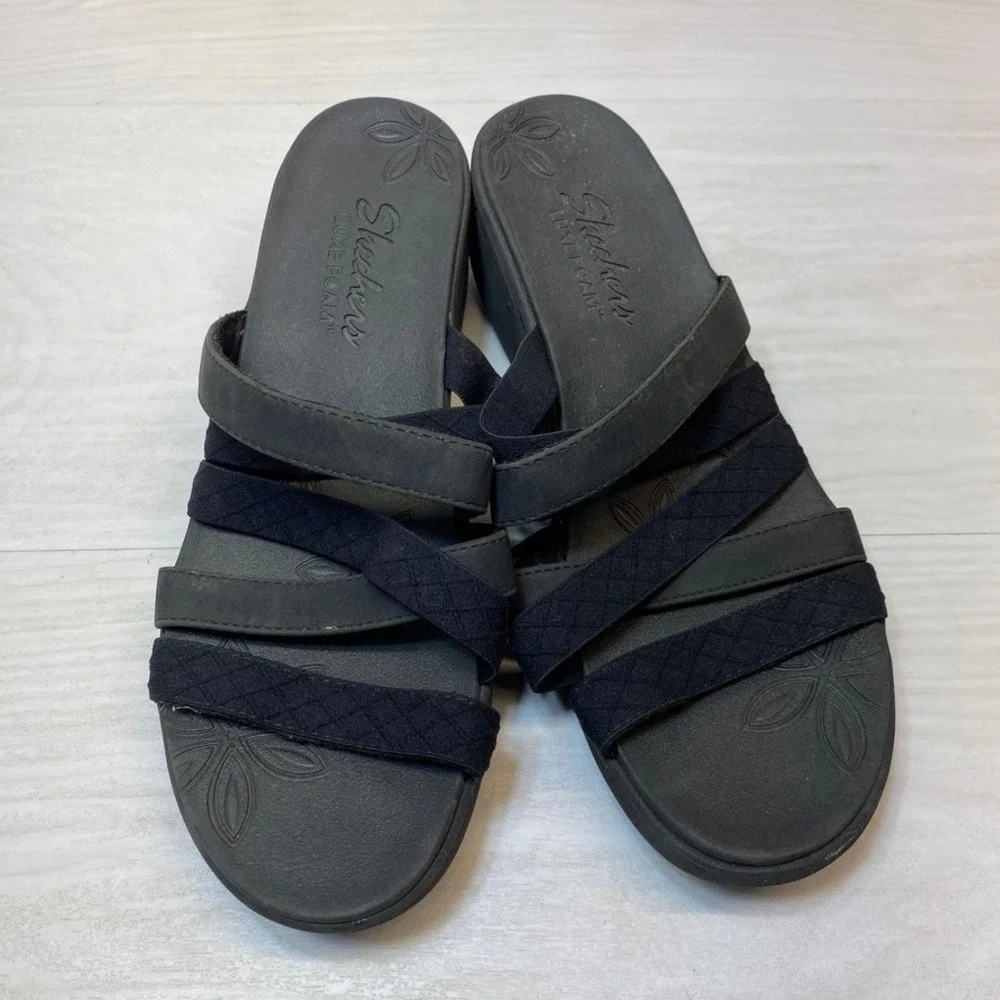 Skechers Womens 11 Luxe Foam Wedge Sandals Slide Black Textile Strappy 163273